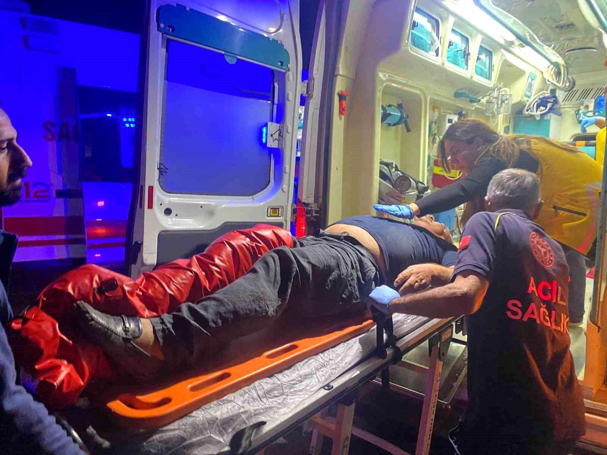 Adıyaman\'da Trafik Kazası: 3 Yaralı