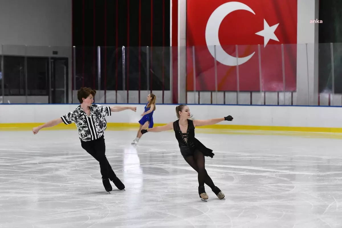 Ankara BelPa Buz Pateni Tesisi, Junior Grand Prix Yarışmalarına Ev Sahipliği Yaptı