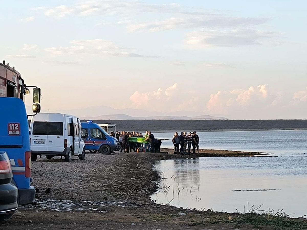 Hatay\'da Barajda Kaybolan 5 Kişiden 4\'ünün Cansız Bedeni Bulundu