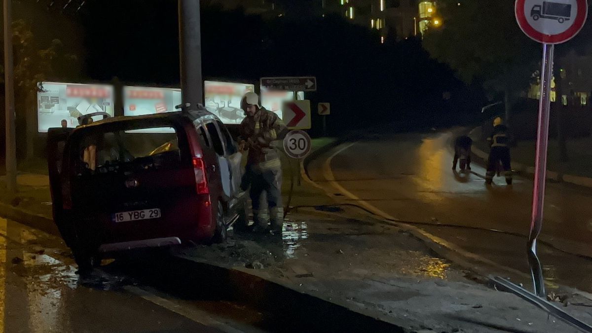 Bursa\'da Kaza: Araç Yangın Çıkardı