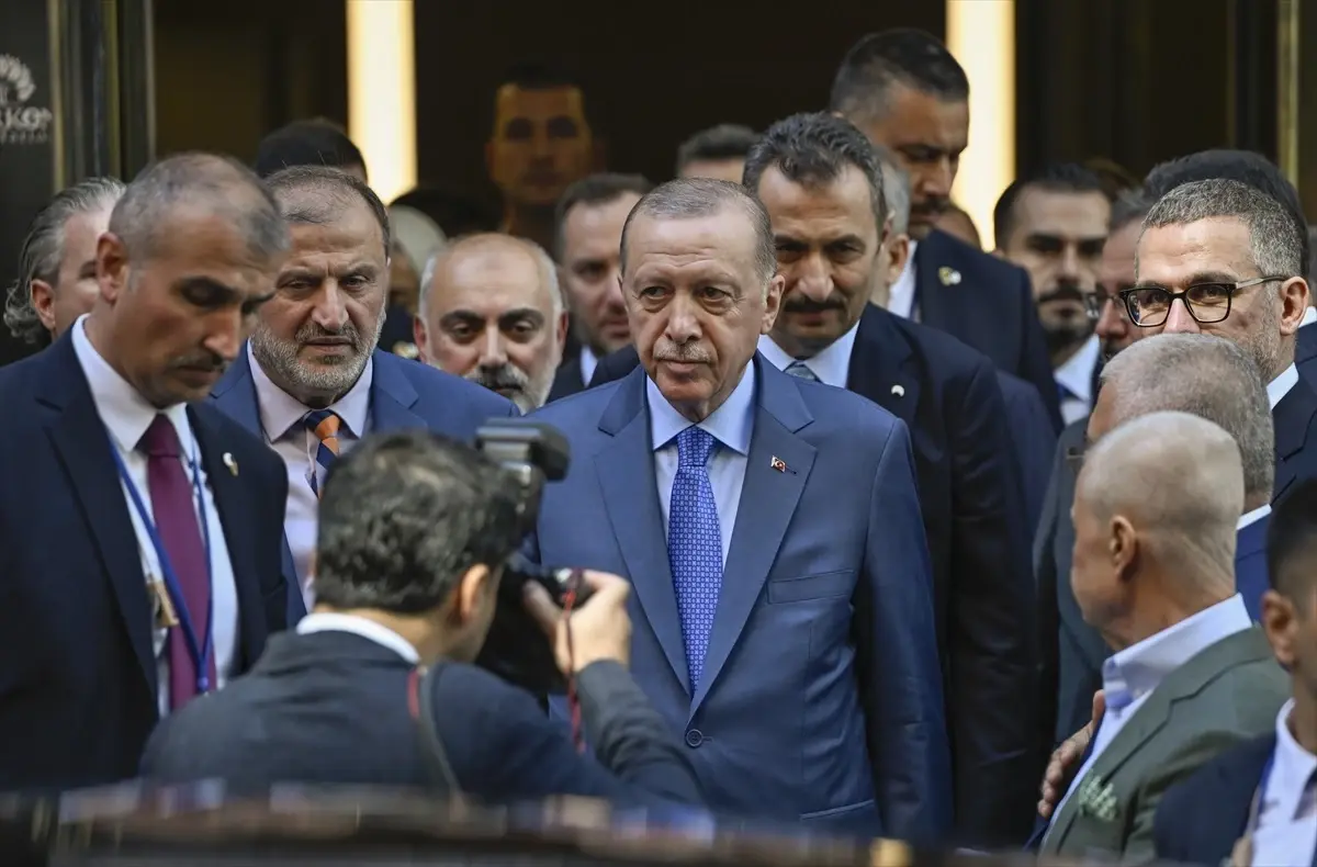 Cumhurbaşkanı Erdoğan, New York\'ta TURKEN Foundation\'ı Ziyaret Etti