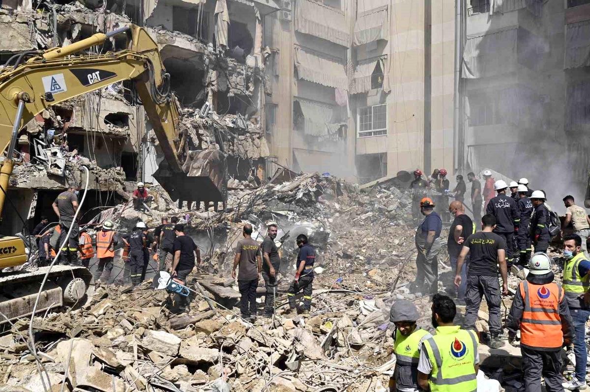 Beyrut\'ta İsrail Saldırısı: 45 Ölü