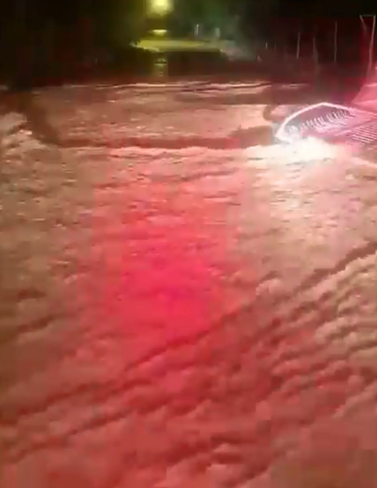 Kırıkkale\'de Sağanak Sel Baskınlarına Neden Oldu