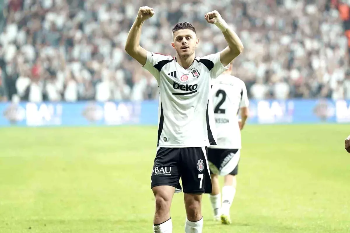 Rashica Beşiktaş\'taki İlk Golünü Attı