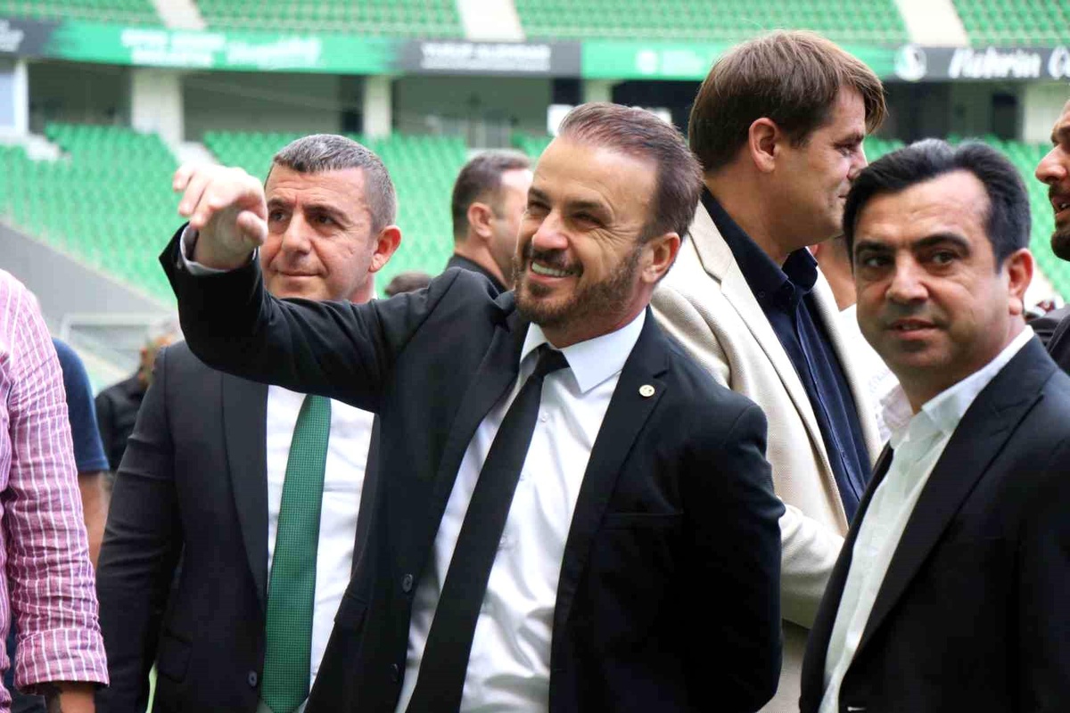 Sakaryaspor\'un Yeni Başkanı Cumhur Genç
