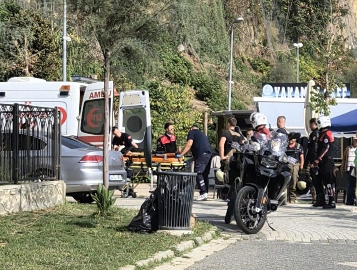 Silivri\'de Uçurumdan Düşen Araçta 1 Yaralı