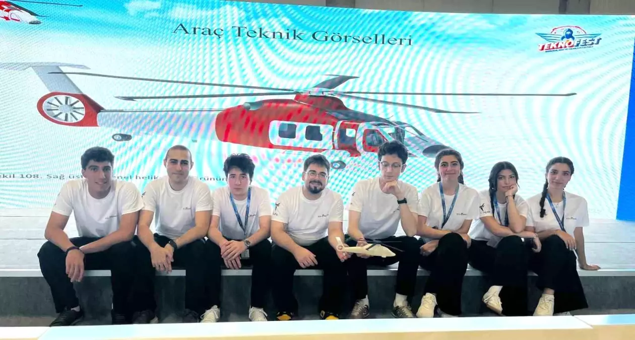 İEÜ, \'Çalıkuşu\' Helikopteriyle Türkiye Birincisi Oldu