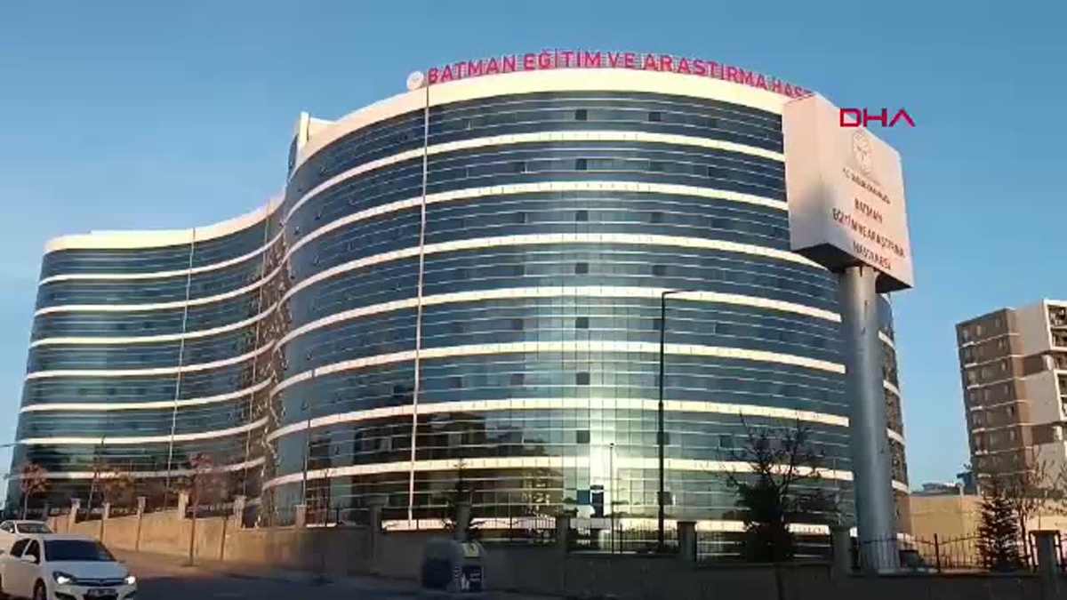 Balkon Camı Temizlerken Düşüp Hayatını Kaybetti