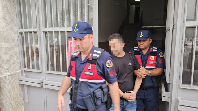 Zonguldak'ta Cinsel Saldırı Davası: Eski Eşine Bıçak Tehdidiyle Saldırdı İddiası Zonguldak'ta Cinsel Saldırı Davası: Eski Eşine Bıçak Tehdidiyle Saldırdı İddiası
