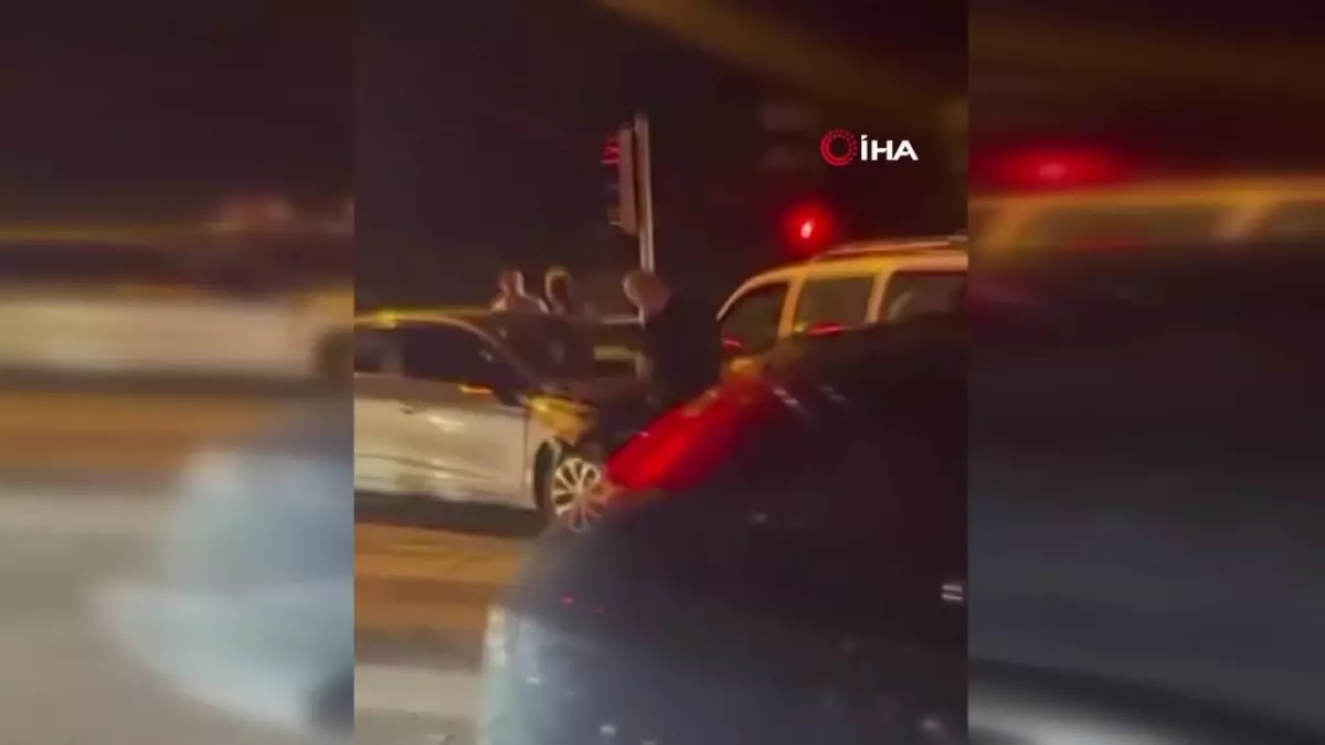 Duble Yolda Trafik Kazası: 5 Yaralı