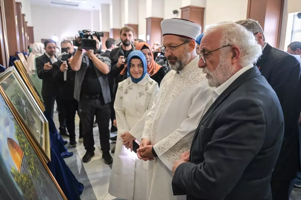 Diyanet İşleri Başkanı Erbaş: Gazze\'deki Zulmü Utanç Verici Buluyoruz