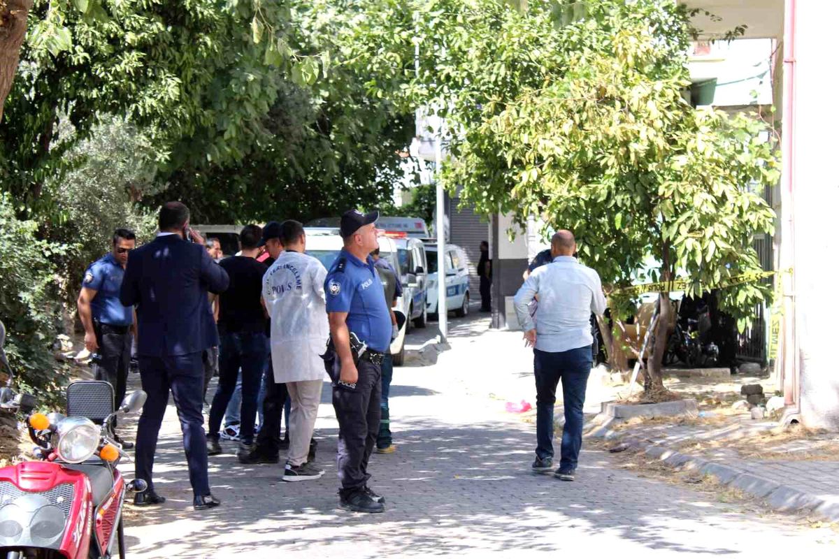 Aydın\'da Bıçaklama Olayı: Genç Kadın Öldürüldü