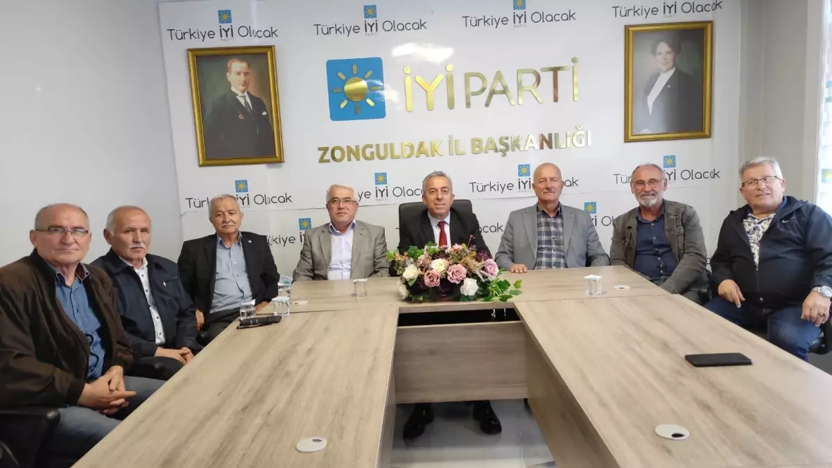 İYİ Parti Zonguldak\'ta İstifa