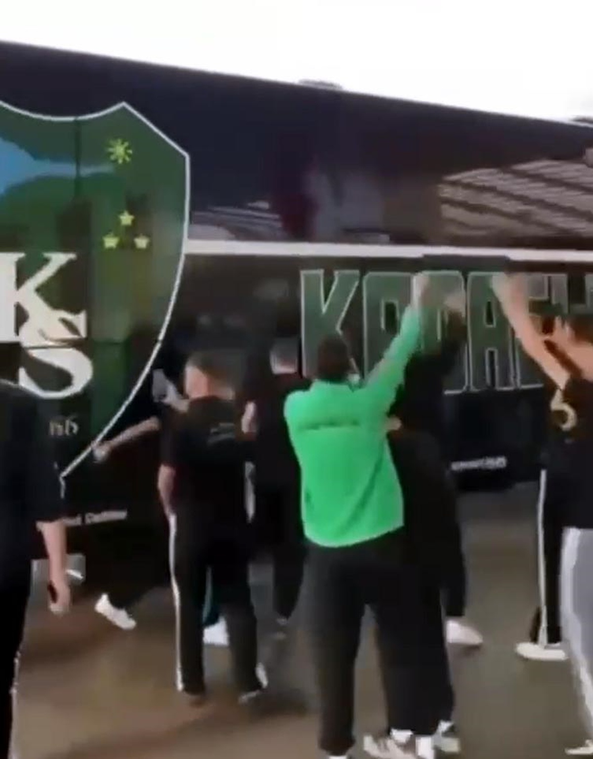 Kocaelispor\'un Otobüsüne Saldırı!