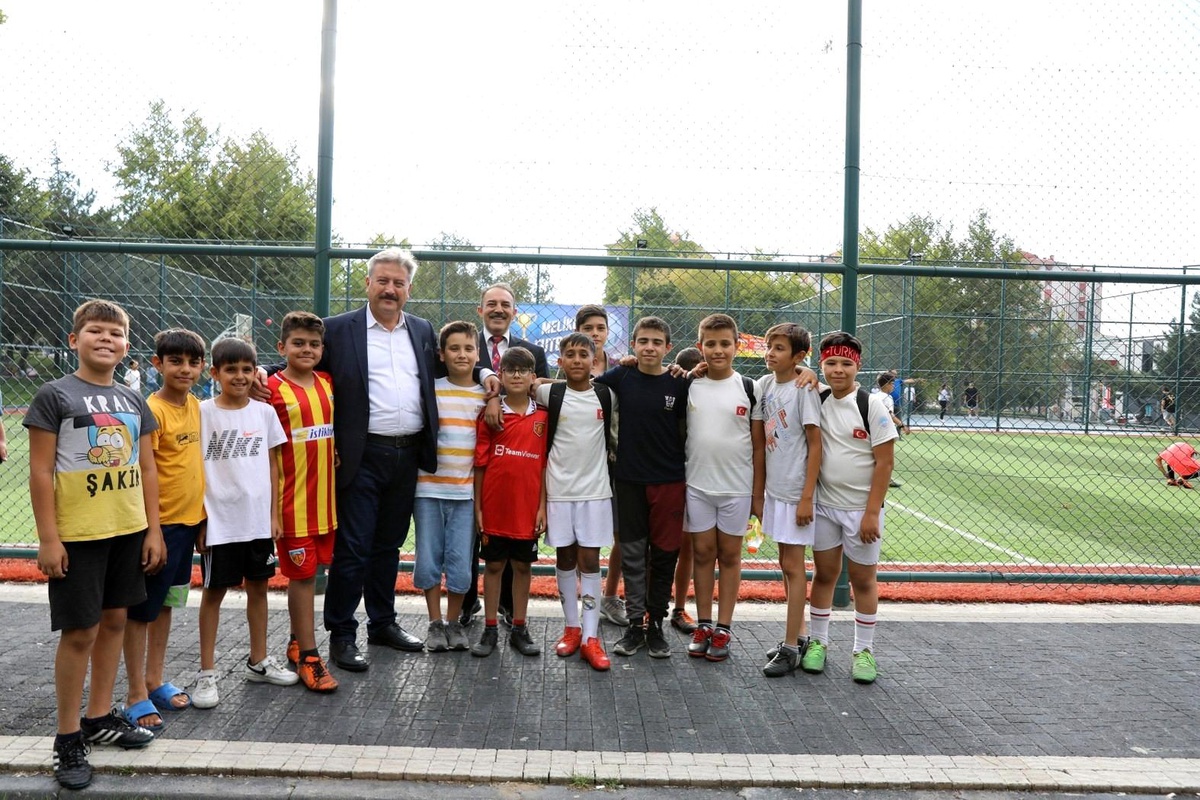 Melikgazi Belediyesi\'nden Ücretsiz \'Çocuk Meclisi\' Kursları