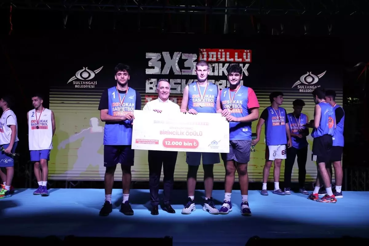 Sultangazi\'de 3X3 Sokak Basketbolu Turnuvası Coşkusu