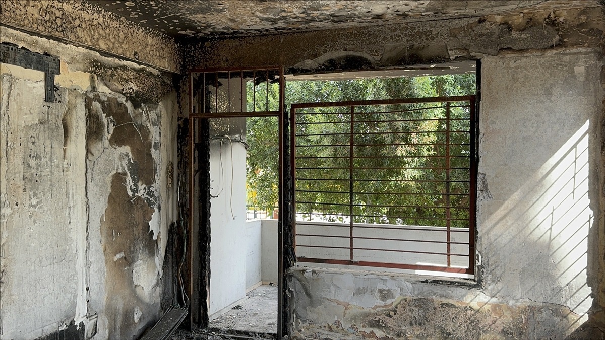 Adana\'da Yangın: 13 Yaşındaki Otizmli Çocuk Sebep Oldu