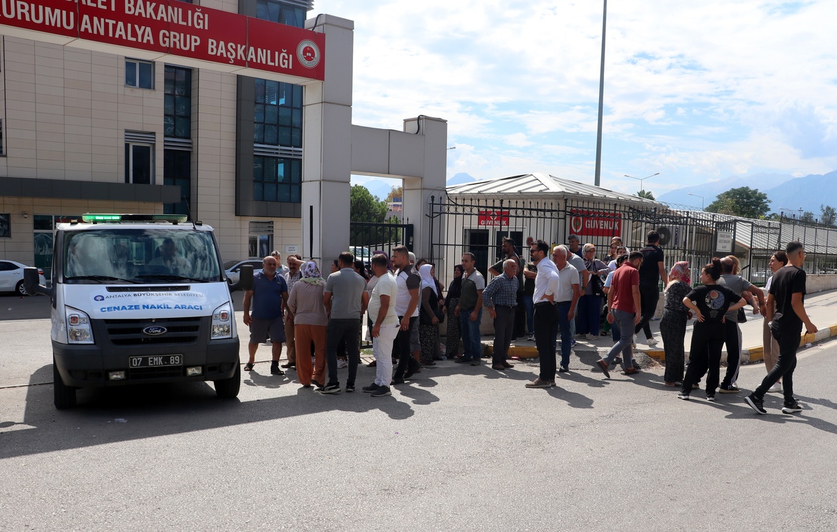 Motosiklet Kazası: Anne Feryat Etti