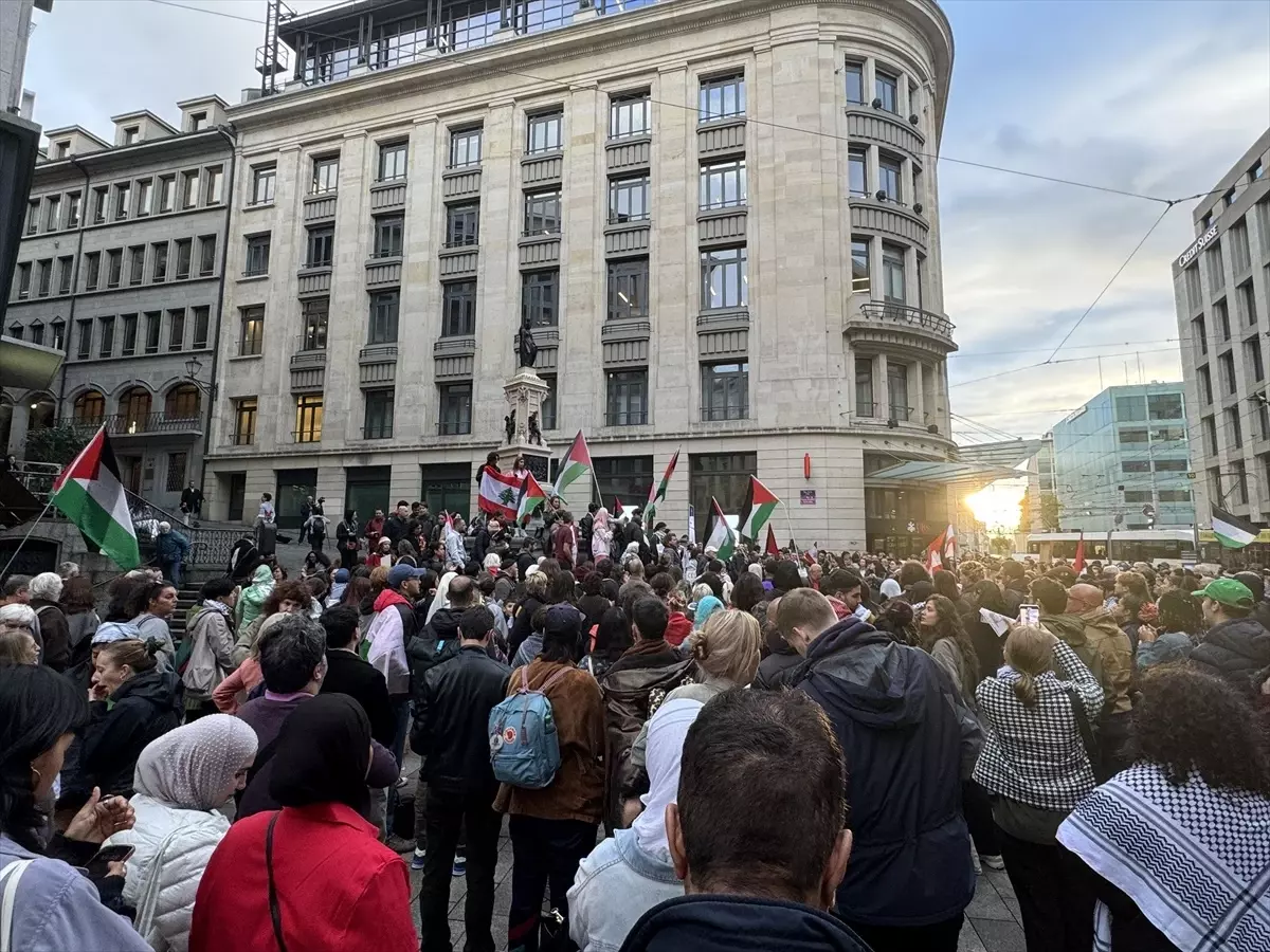 Cenevre\'de İsrail Saldırılarına Protesto