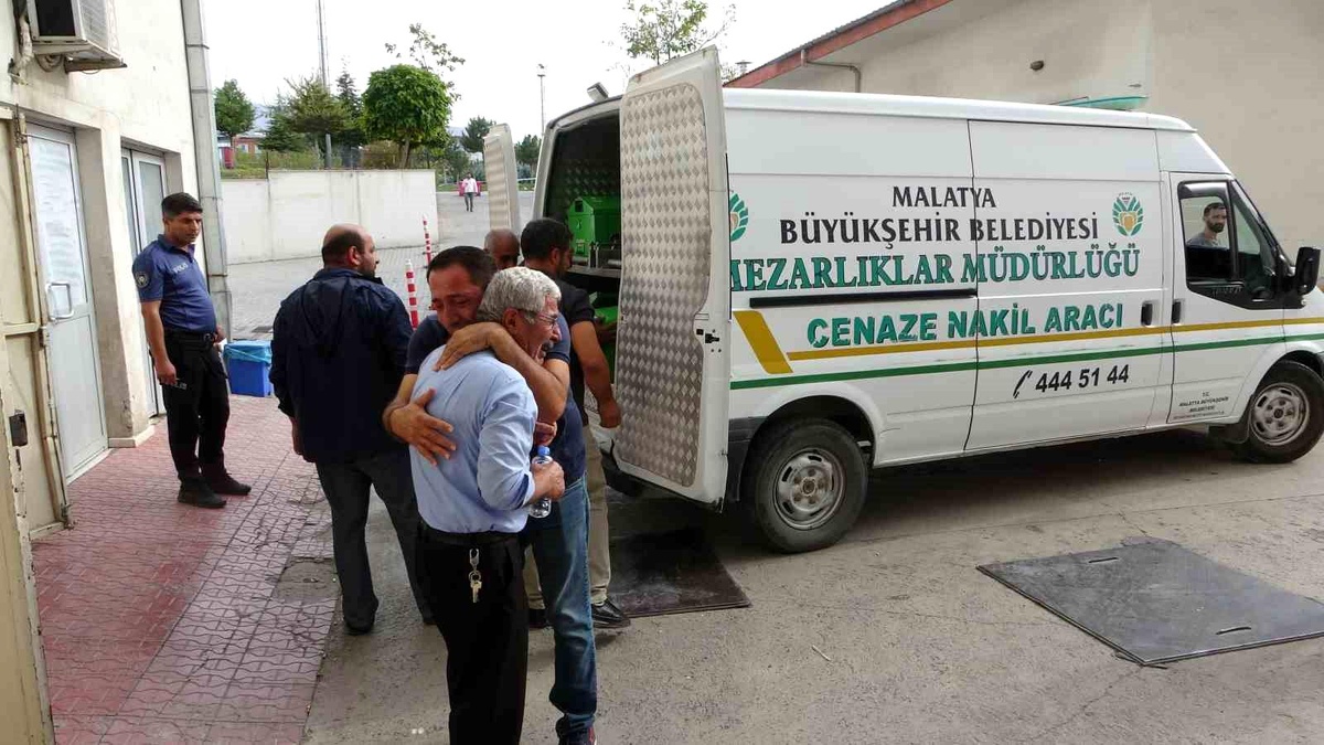 Malatya\'da boşanma aşamasındaki kadın vuruldu