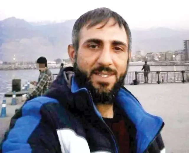 Babası tarafından demir sopayla öldürülen Mertcan'ın annesi, yıllar sonra konuştu! Narin ve diğer çocuklar için adalet istedi Babası tarafından demir sopayla öldürülen Mertcan'ın annesi, yıllar sonra konuştu! Narin ve diğer çocuklar için adalet istedi