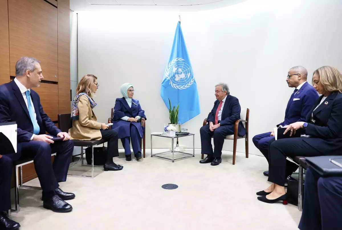 Emine Erdoğan, BM Genel Sekreteri Guterres ile Verimli Bir Görüşme Gerçekleştirdi