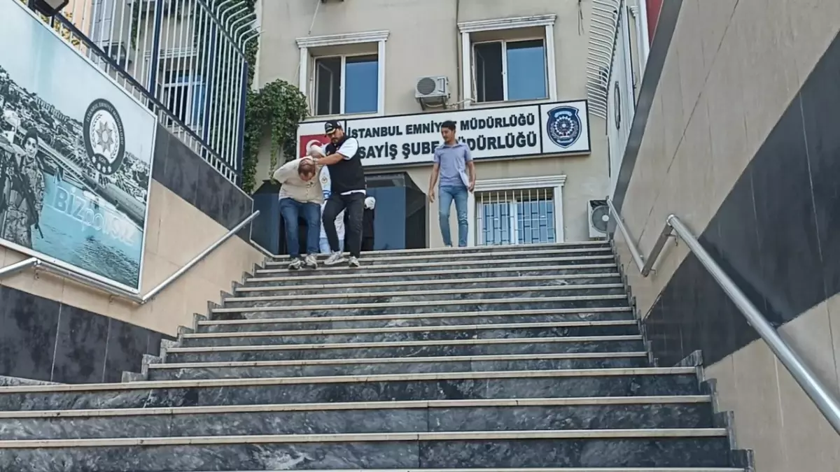 İstanbul\'da Kredi Kartı Dolandırıcılığı