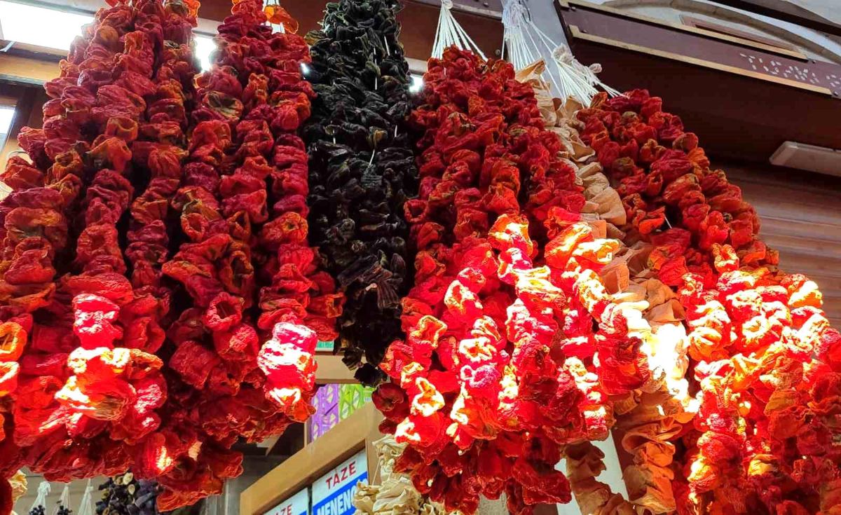 Kahramanmaraş\'ta Kurutmalık Sebzeler Piyasada