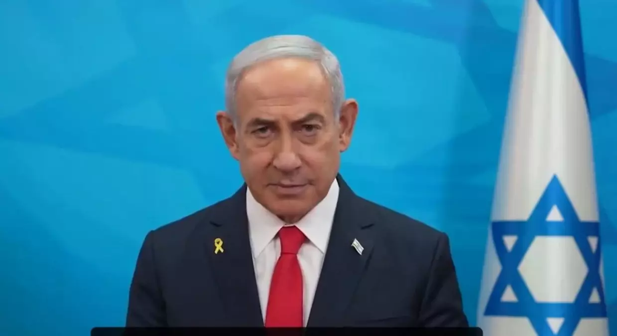 Netanyahu\'dan Lübnan\'a Evleri Terk Çağrısı