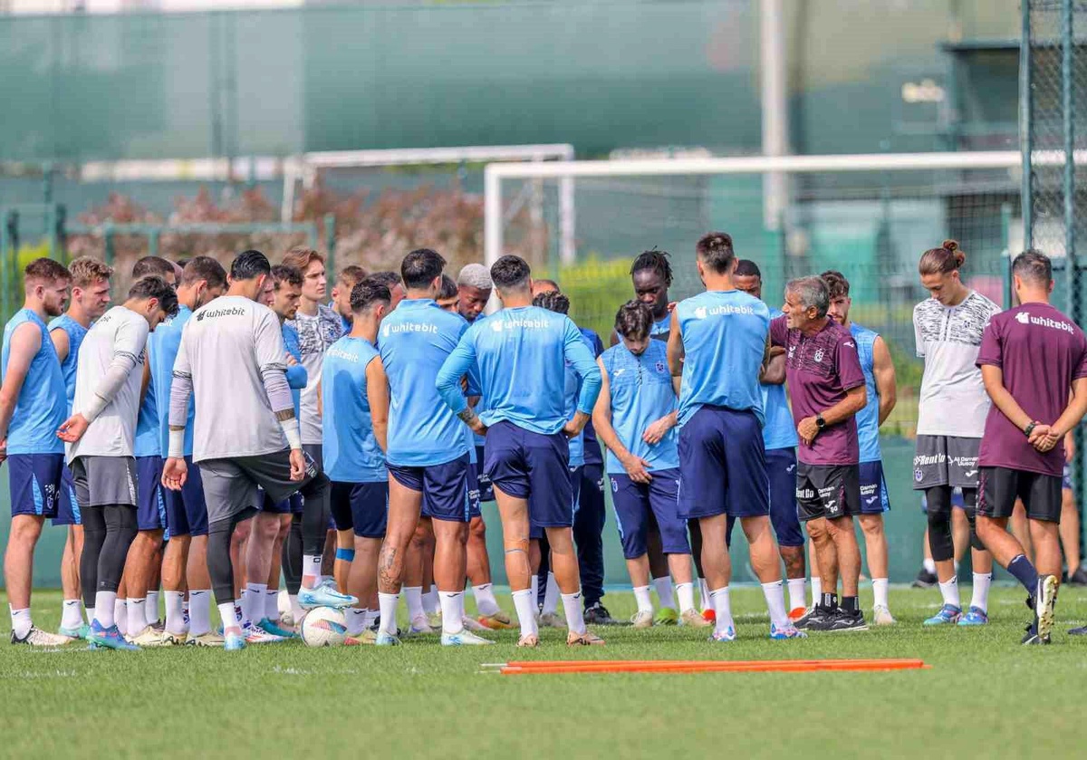 Trendyol Süper Lig\'de Trabzonspor Beraberlik Serisi Yaşıyor