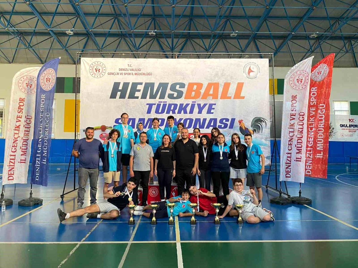 Aydınlı Sporcular Hemsball Şampiyonası\'nda Şampiyon