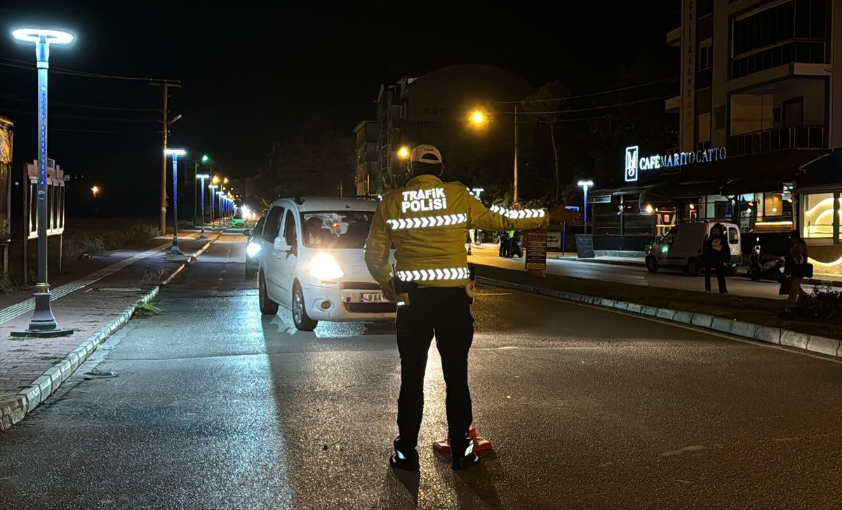 Burdur\'da Trafik Denetimi: 103 Bin Lira Ceza