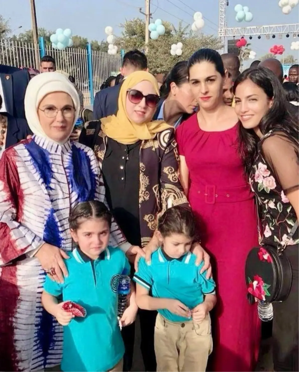 Emine Erdoğan\'dan İsrail Saldırısında Hayatını Kaybeden Zeina Katbay için Başsağlığı Mesajı