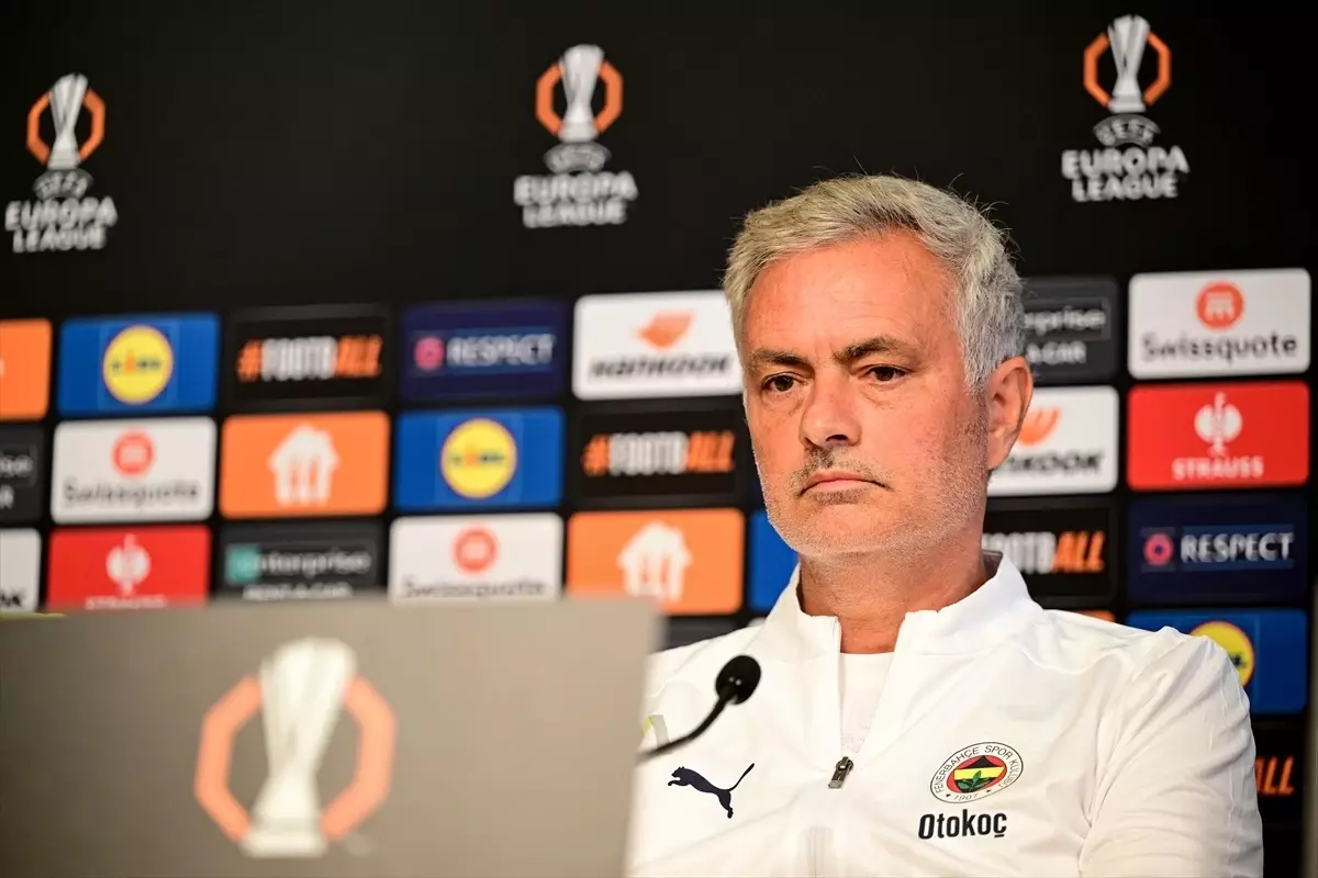 Mourinho: Acı derbi mağlubiyeti motivasyon kaynağı