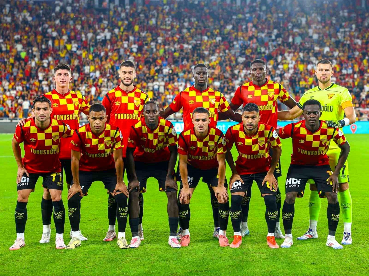 Göztepe Savunmasıyla Öne Çıkıyor