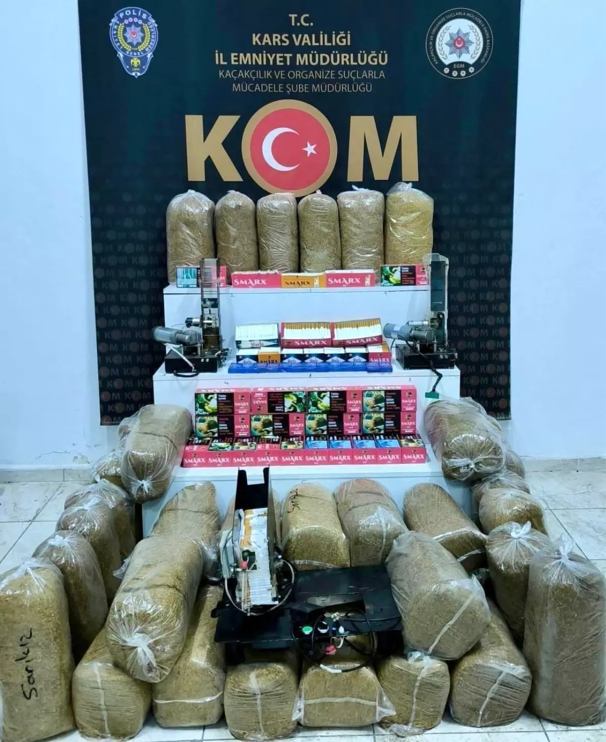 Kars\'ta Yasa Dışı Sigara İmalathanesine Baskın