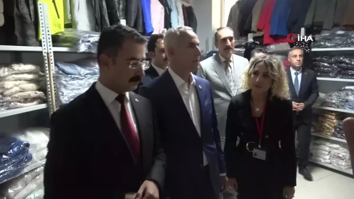 Muş\'ta Sosyal Market Açıldı