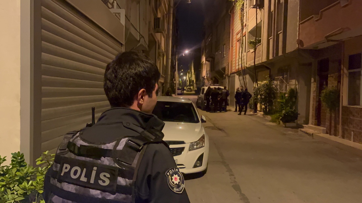 Bursa\'da Silahlı Komşu Gözaltına Alındı