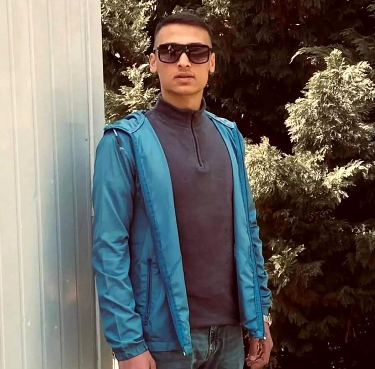 Genç Öldürüldü, Baba Adalet Peşinde