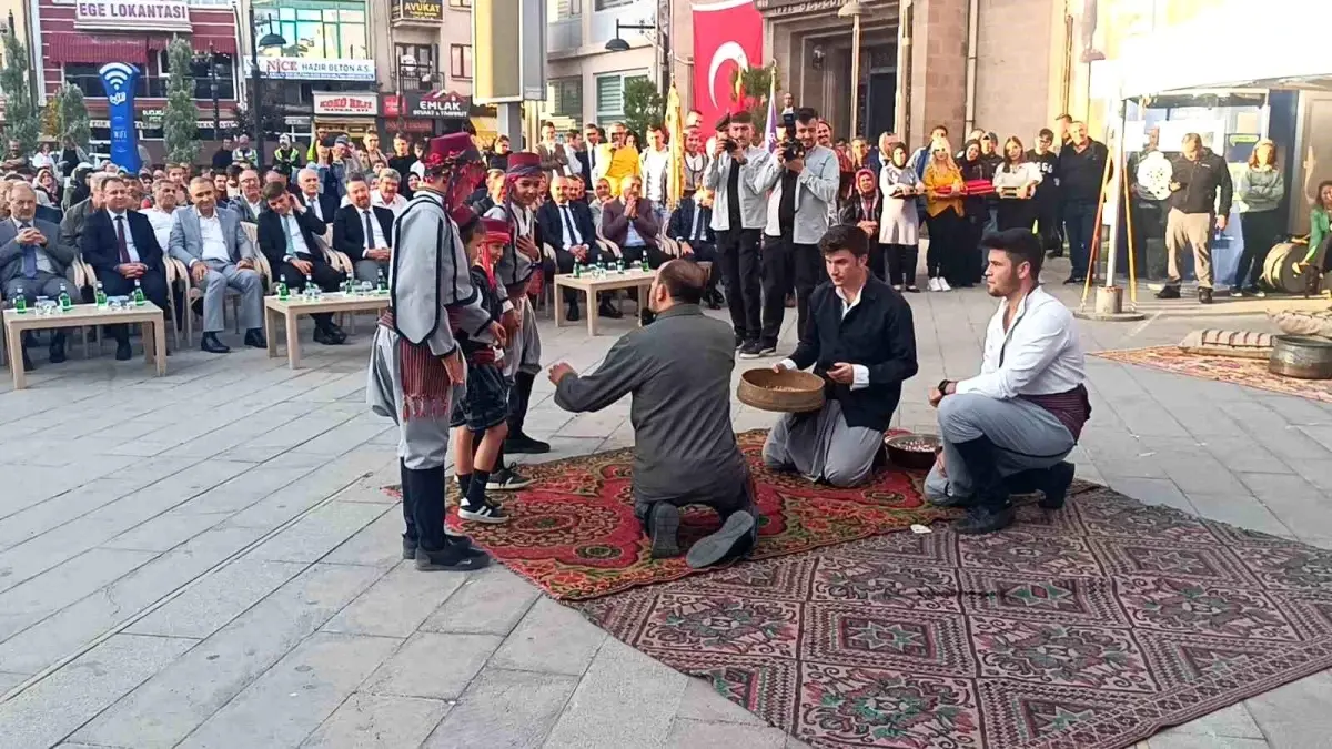 Ahilik Haftası Etkinlikleri Sandıklı\'da Şed Kuşatma Töreni ile Kutlandı