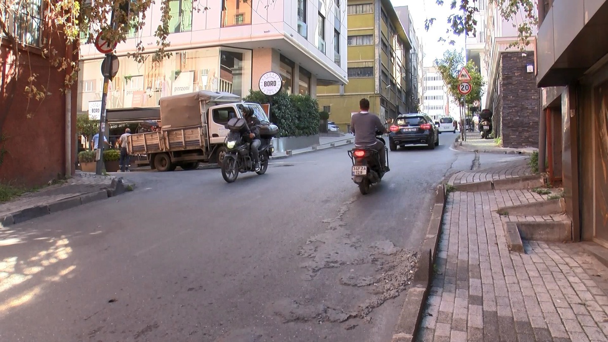Şişli\'de İki Saatte İki Trafik Kazası