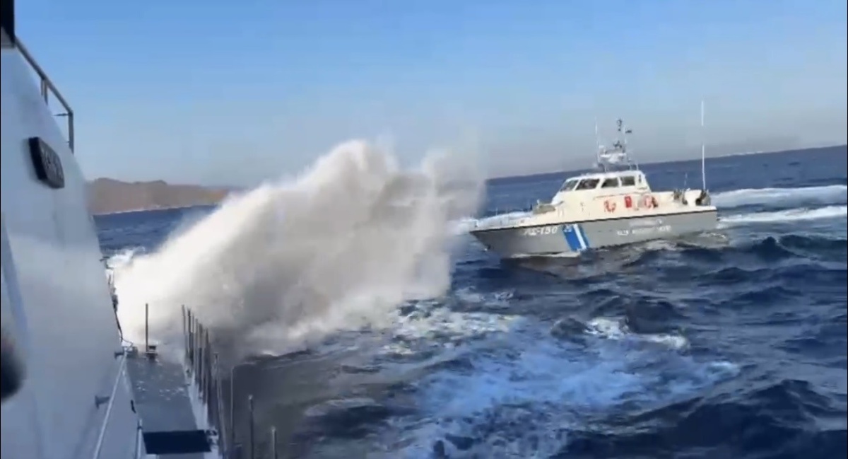 Yunan Botu Türk Teknesine Ateş Açtı