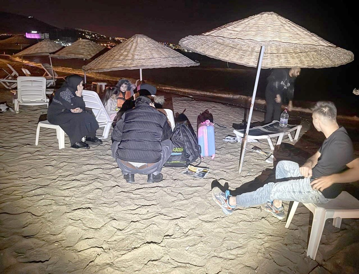 Kuşadası\'nda Göçmen Kaçakçılığı Operasyonu