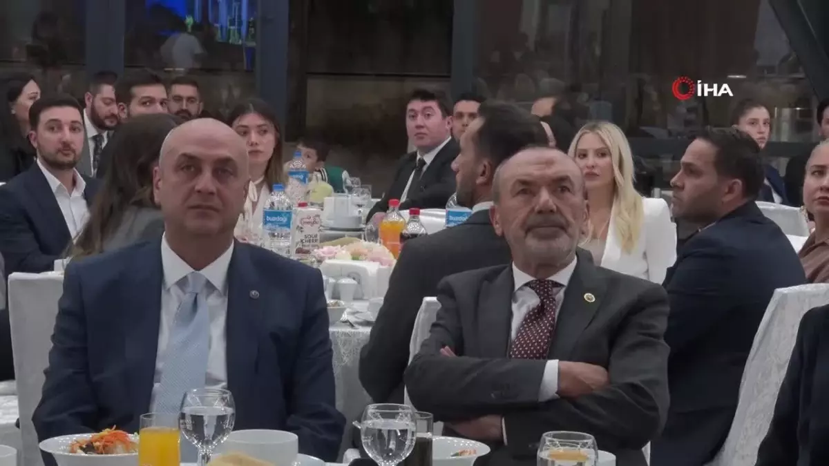 Ağdemir\'den Yeni Baro Binası Müjdesi