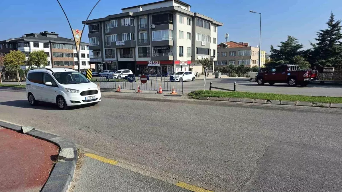 Bandırma Kavşağı Kapatıldı, Tepkiler Büyüyor