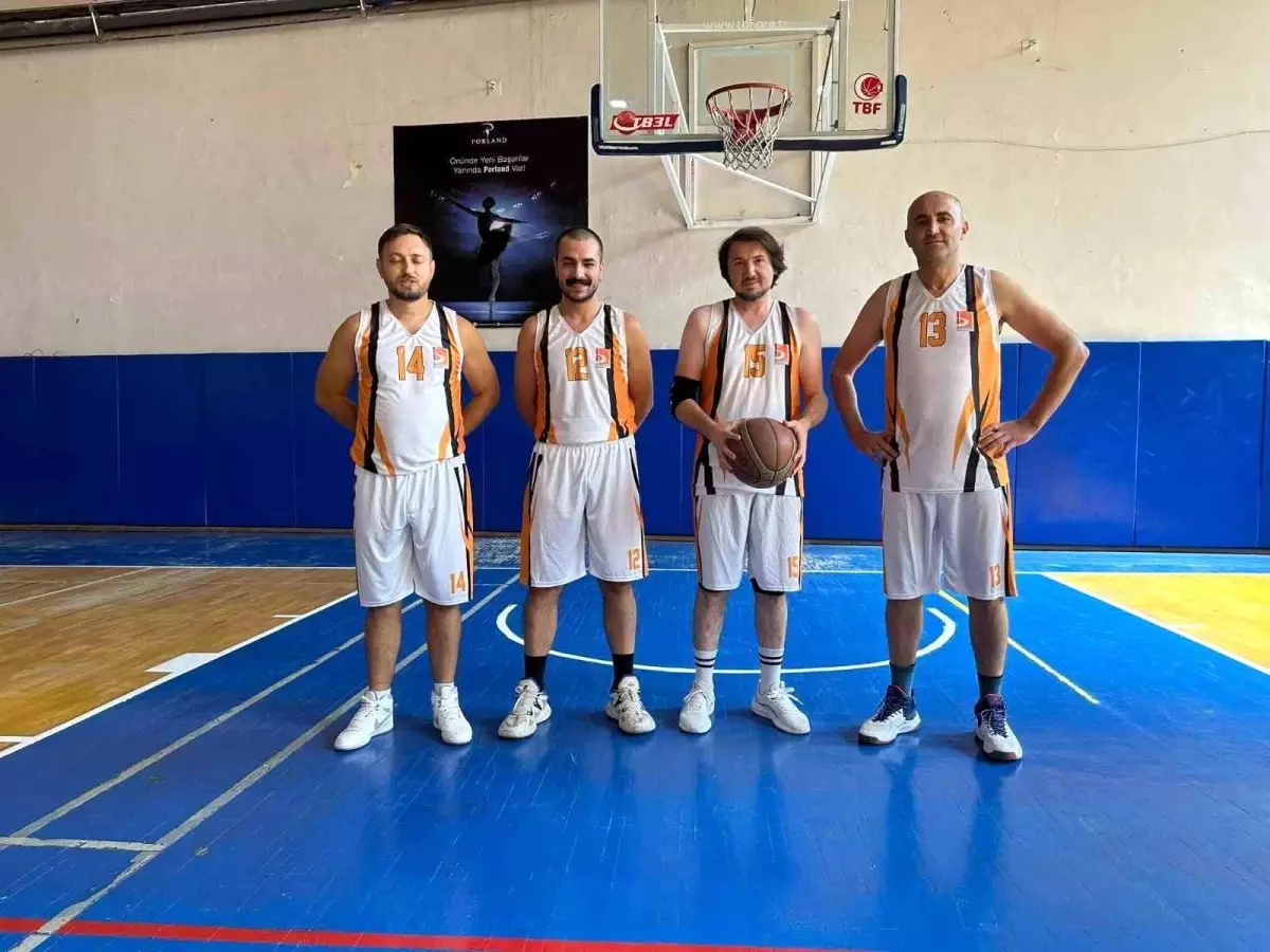 Bilecik\'te Basketbol Şampiyonu: Şeyh Edebali Üniversitesi