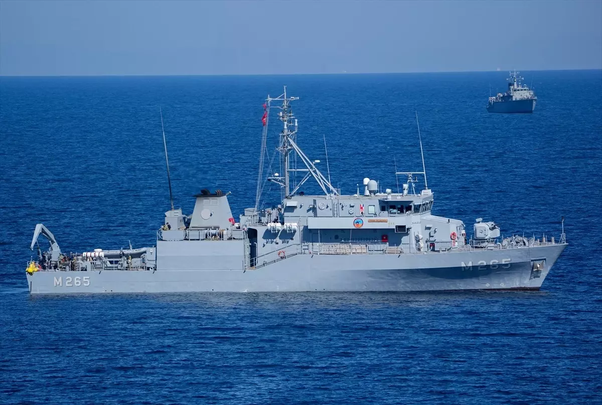 Türk Deniz Kuvvetleri\'nden Mayın Harekatı Tatbikatı