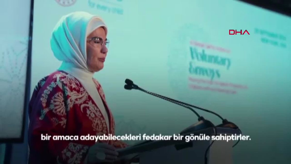 Emine Erdoğan\'dan Deniz Yıldızı Mesajı