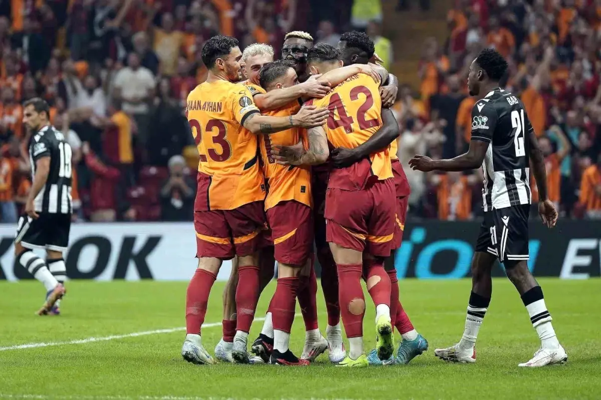 Galatasaray, PAOK\'u 3-1 Yenerek Avrupa\'da 3 Maç Sonra Kazandı