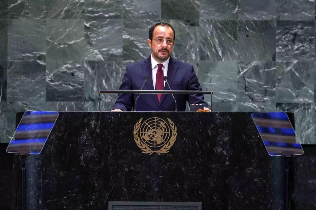 Christodoulides\'ten Erdoğan\'a Barış Çağrısı